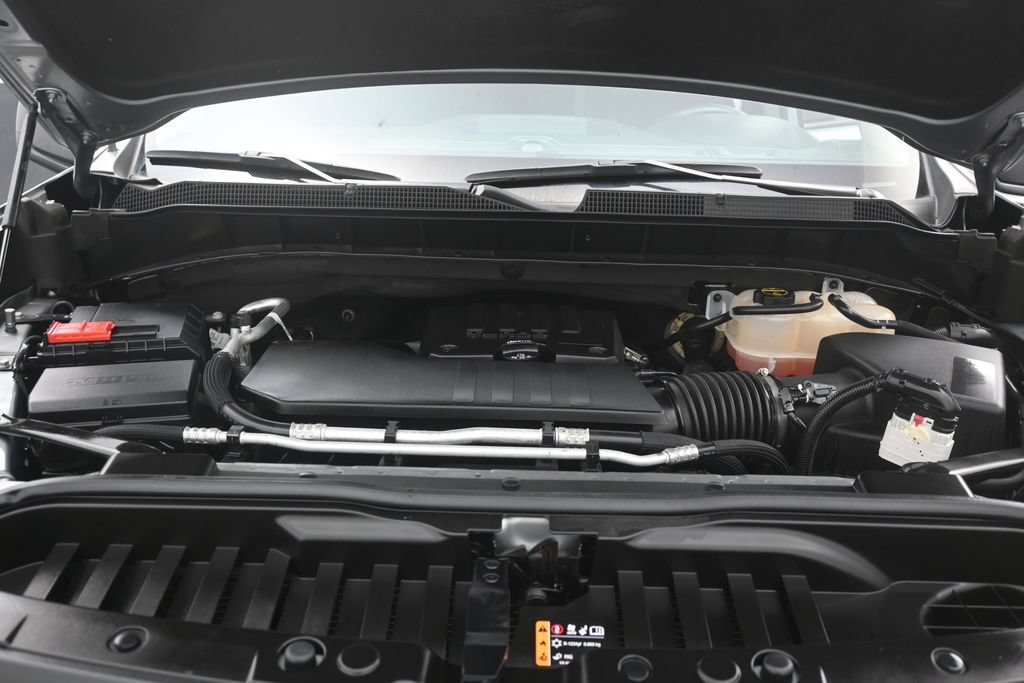 Used 2024 Chevrolet Silverado 1500 Custom RWD image 11
