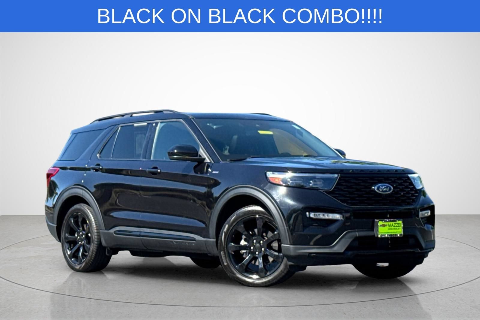 Used 2024 Ford Explorer ST-Line w/ Class IV Trailer Tow Package AWD/4WD image 2