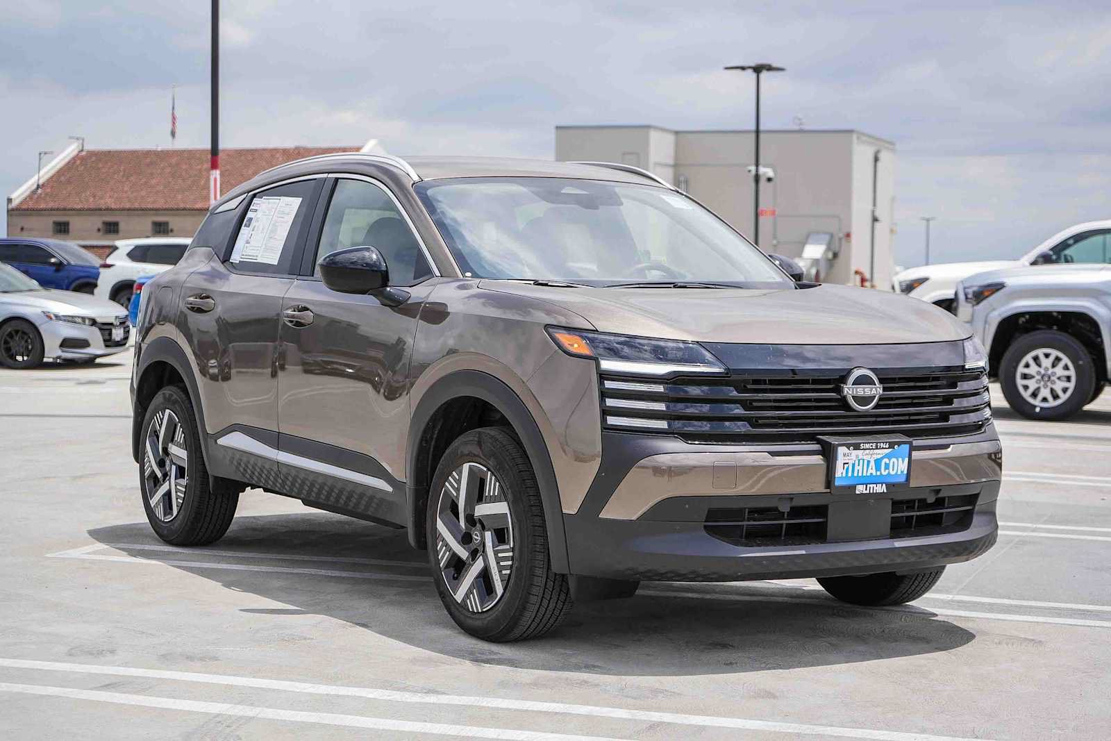 New 2026 Nissan Kicks SV FWD image 3