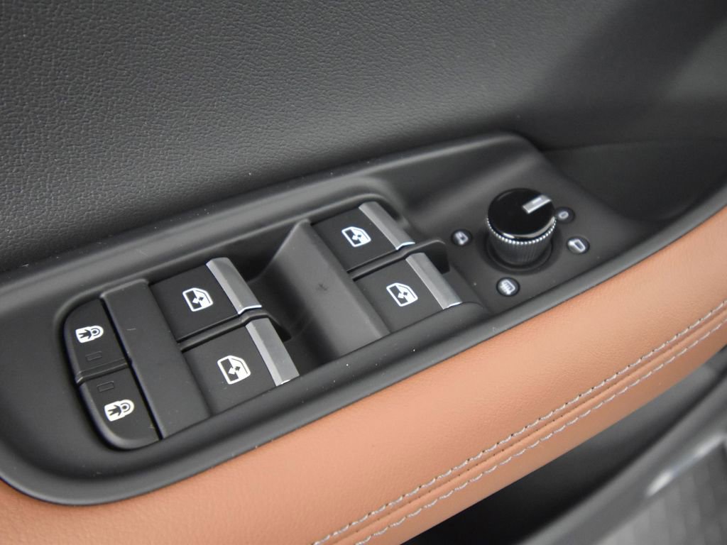 New 2026 Audi Q8 Premium Plus image 23