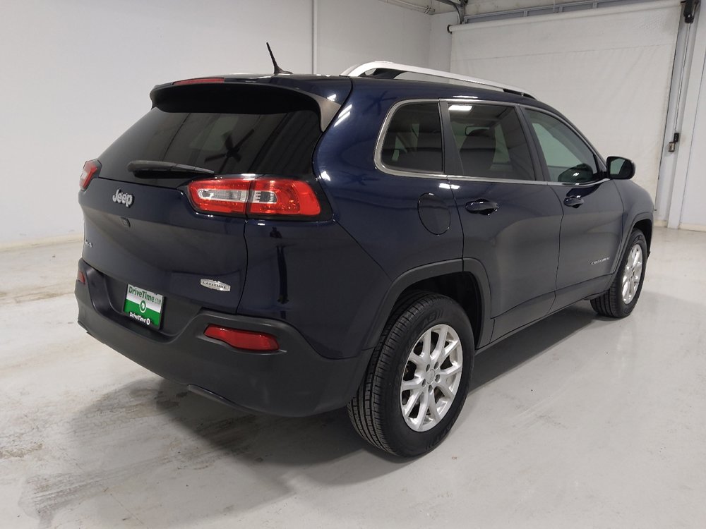 Used 2015 Jeep Cherokee Latitude w/ Cold Weather Group image 9