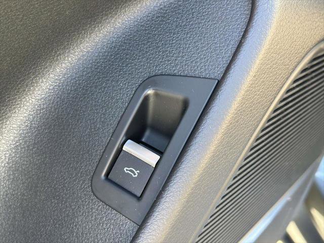 Used 2023 Audi Q8 Premium Plus w/ Premium Plus Package image 23