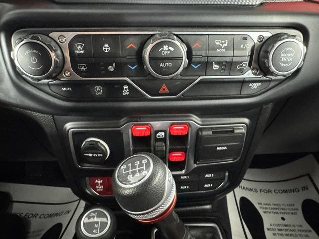 Used 2019 Jeep Wrangler Unlimited Rubicon AWD/4WD image 16