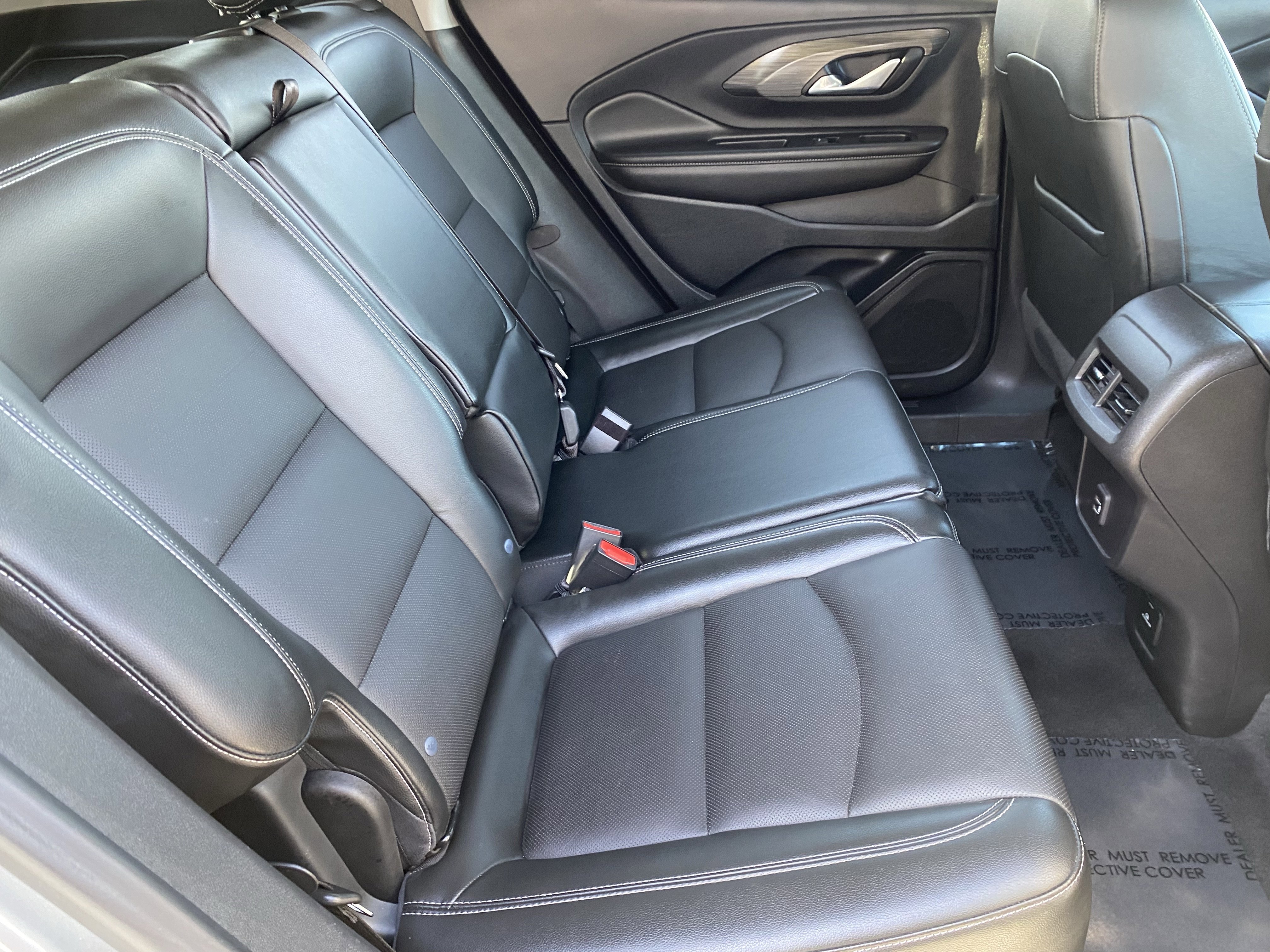 Used 2023 GMC Terrain SLT image 11