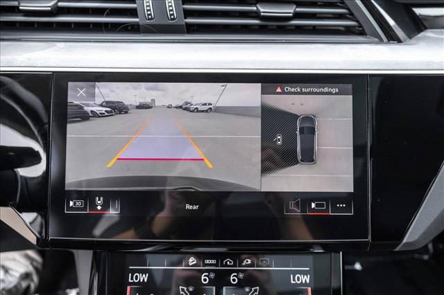 Certified 2024 Audi Q8 e-tron Premium Plus AWD/4WD image 18