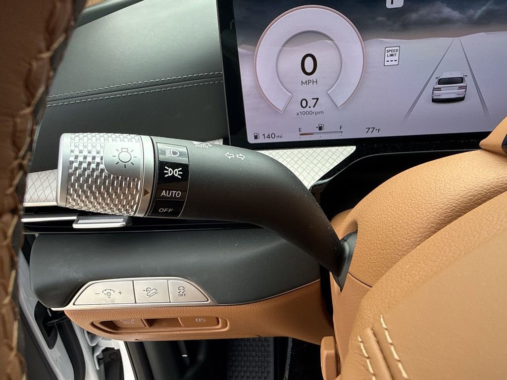 Used 2025 Genesis GV80 3.5T Prestige image 28