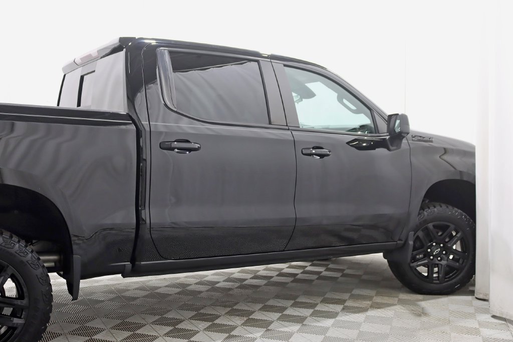 Used 2024 Chevrolet Silverado 1500 LT Trail Boss w/ LT Trail Boss Premium Package AWD/4WD image 10