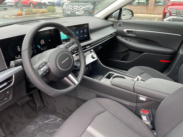 New 2026 Hyundai Sonata SEL FWD image 6