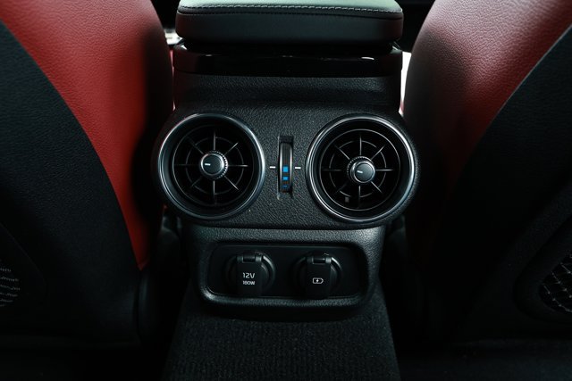 Used 2022 Kia Stinger GT-Line w/ Sun & Sound Package RWD image 32