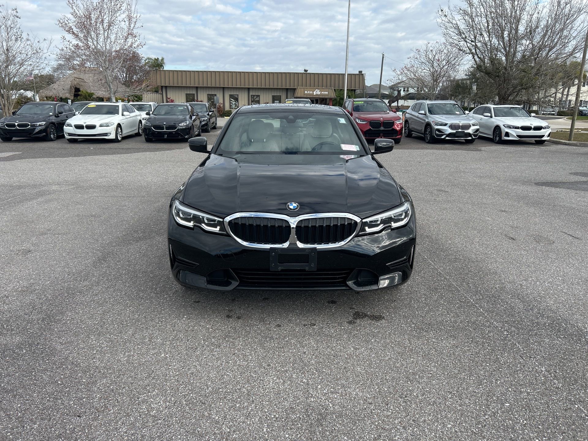 Used 2020 BMW 330i xDrive Sedan w/ Premium Package video 2