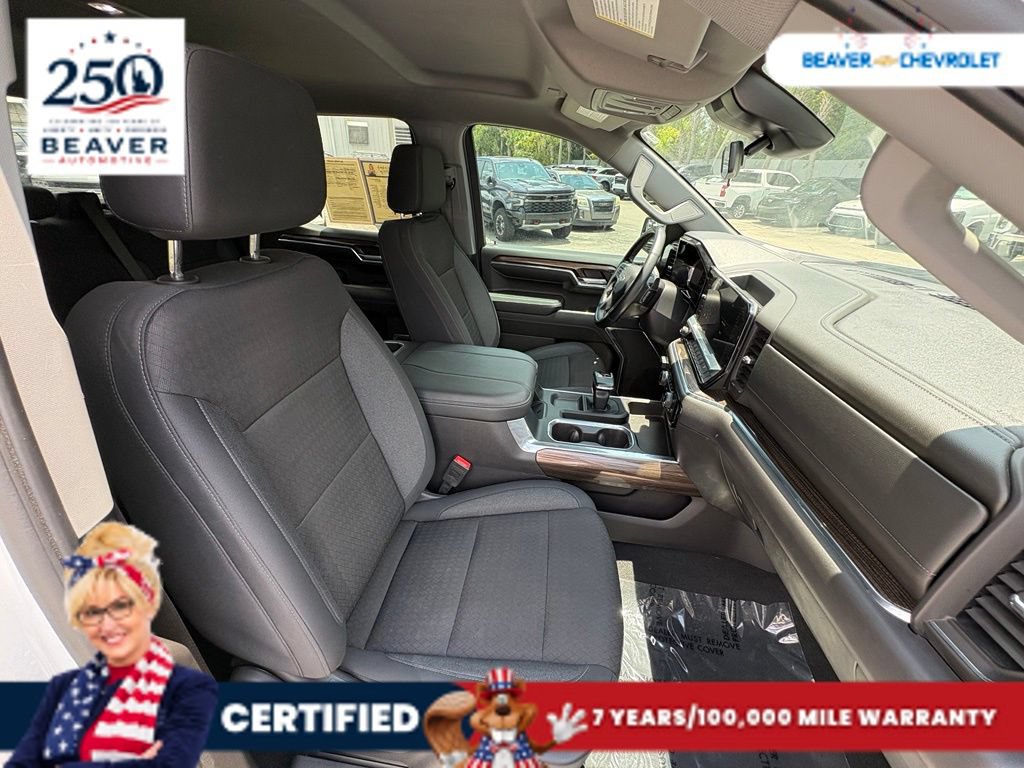 Used 2024 Chevrolet Silverado 1500 RST AWD/4WD image 24