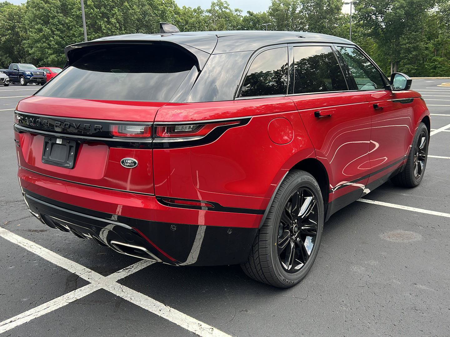 Used 2021 Land Rover Range Rover Velar R-Dynamic S AWD/4WD image 5