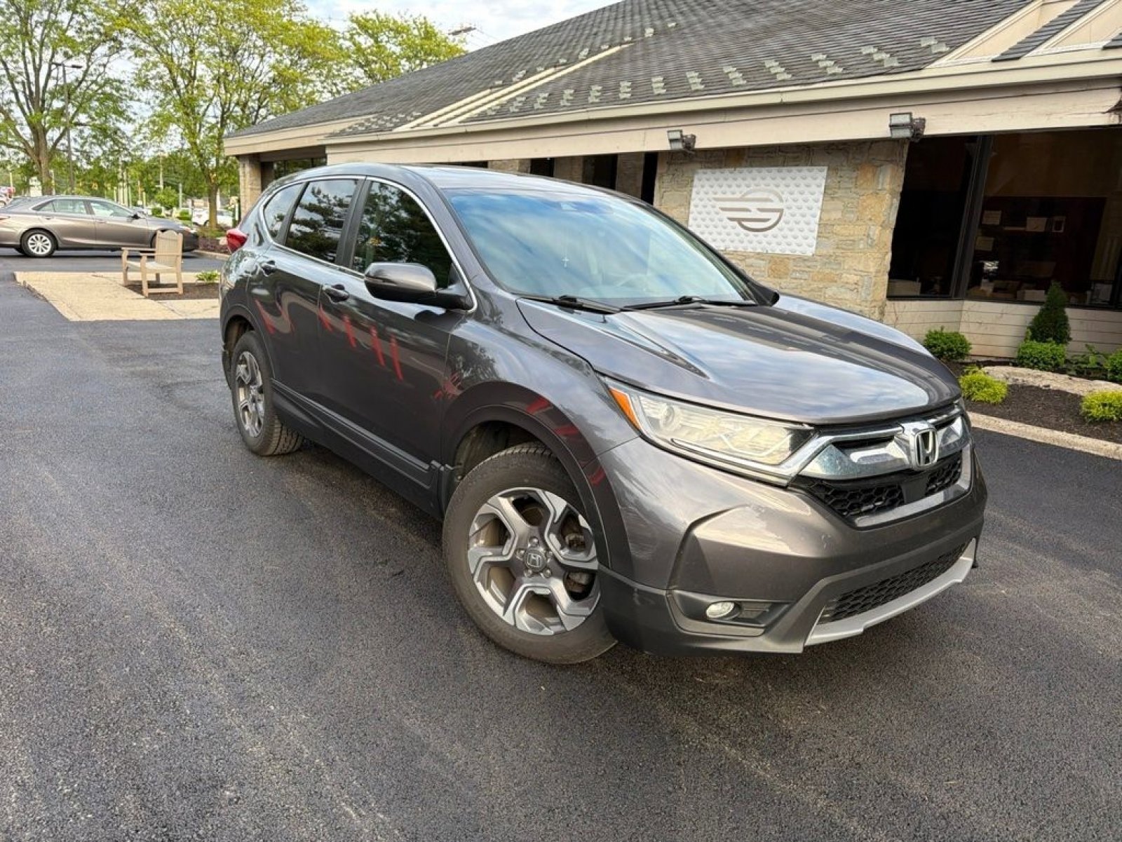 Used 2018 Honda CR-V EX image 4