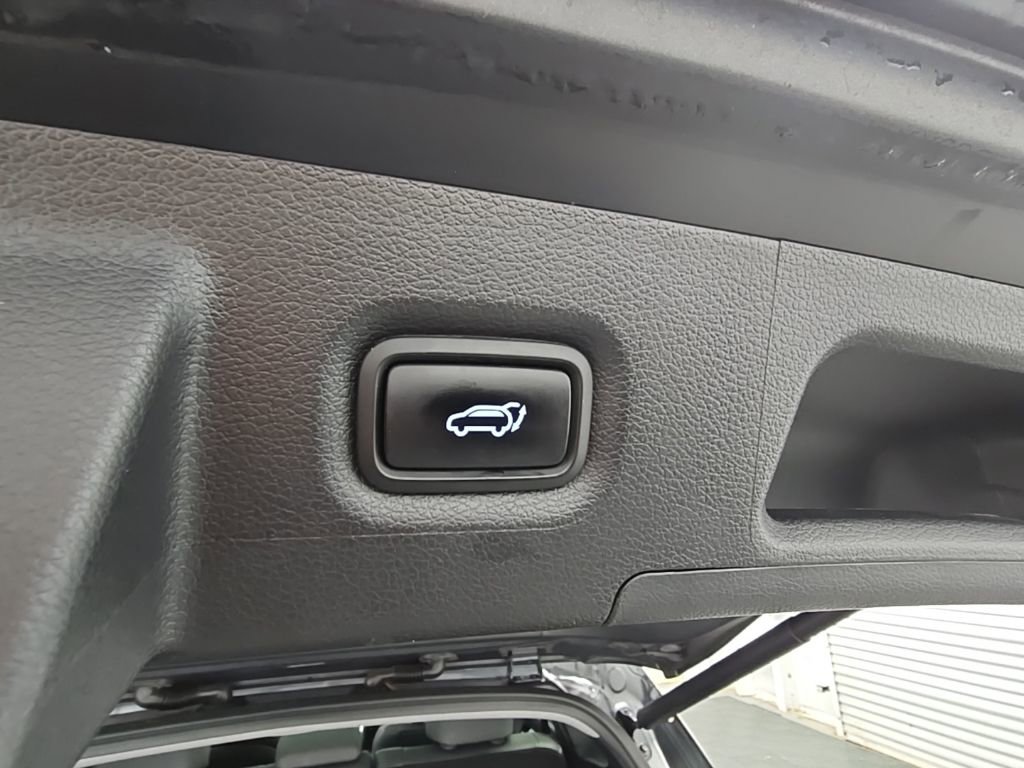 Used 2022 Hyundai Santa Fe Limited image 34