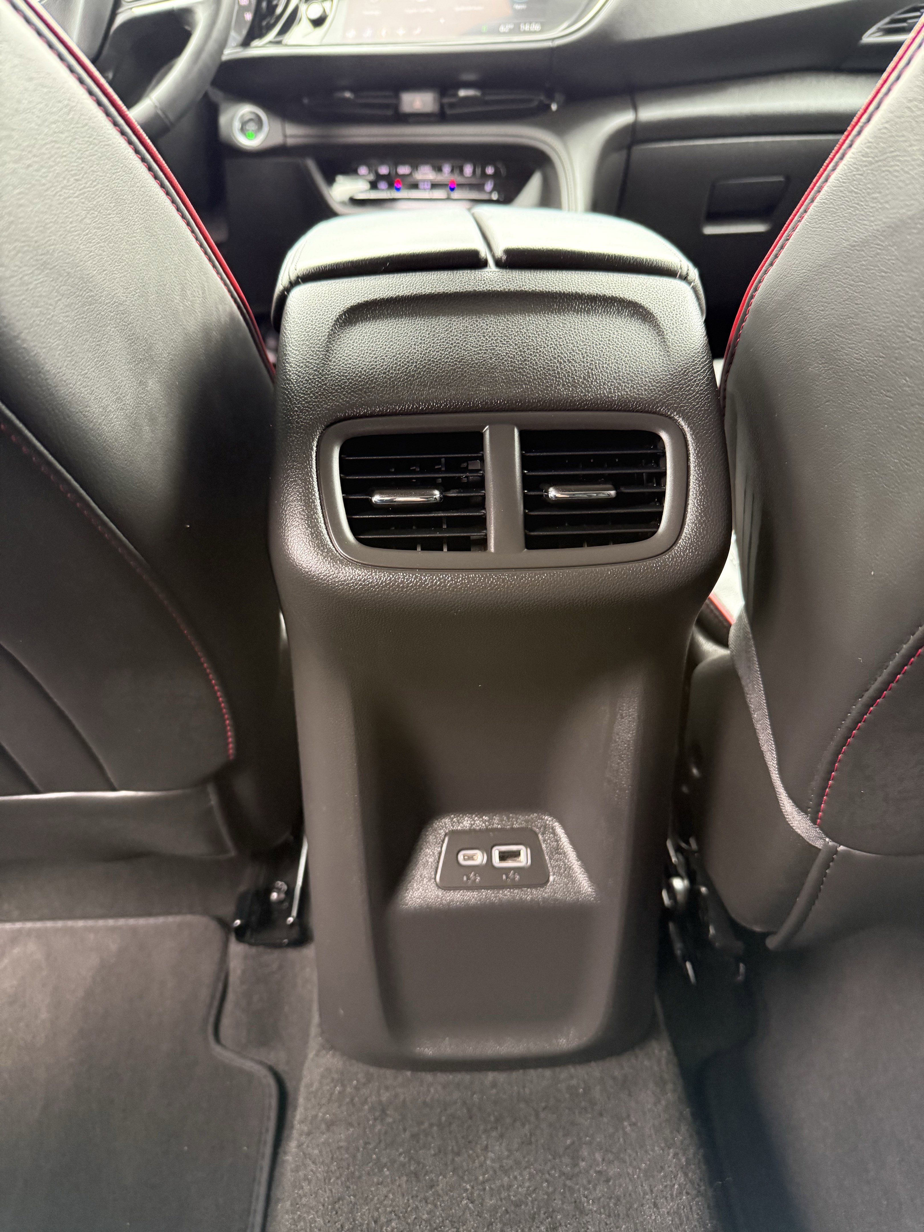 Used 2023 Buick Envision Essence w/ Sport Touring Package FWD image 15