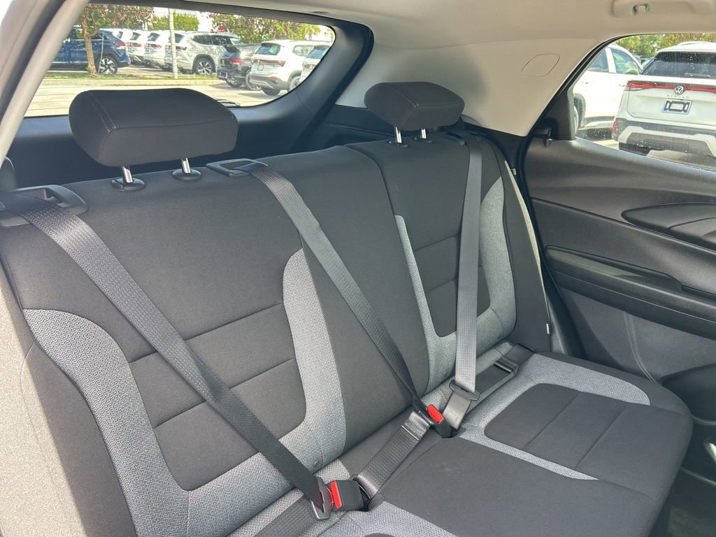Used 2026 Chevrolet TrailBlazer LT FWD image 43