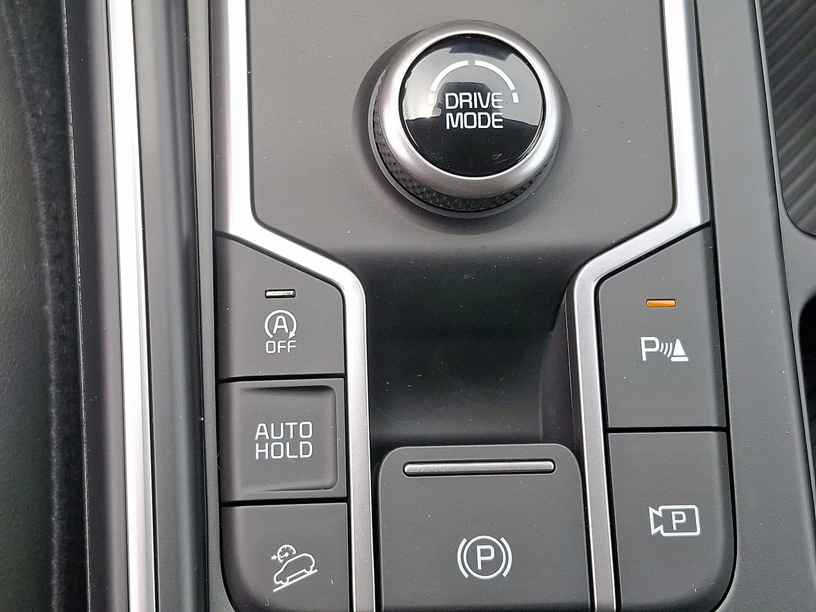 New 2025 Kia Sorento EX image 18