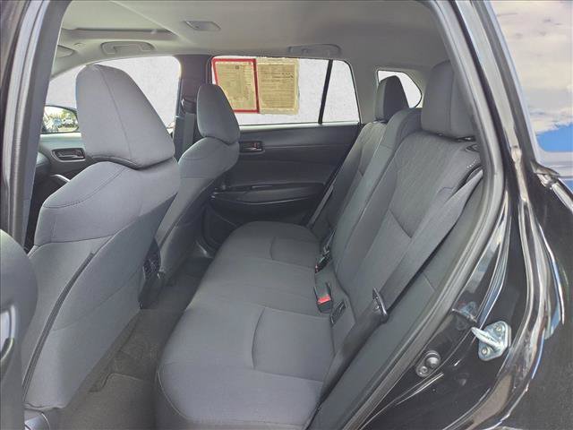 Certified 2024 Toyota Corolla Cross LE w/ Moonroof Package AWD/4WD image 17