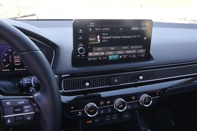 Used 2022 Honda Civic Touring image 15