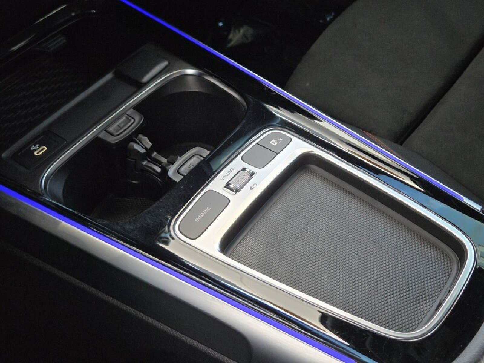 Used 2024 Mercedes-Benz GLB 250 image 34