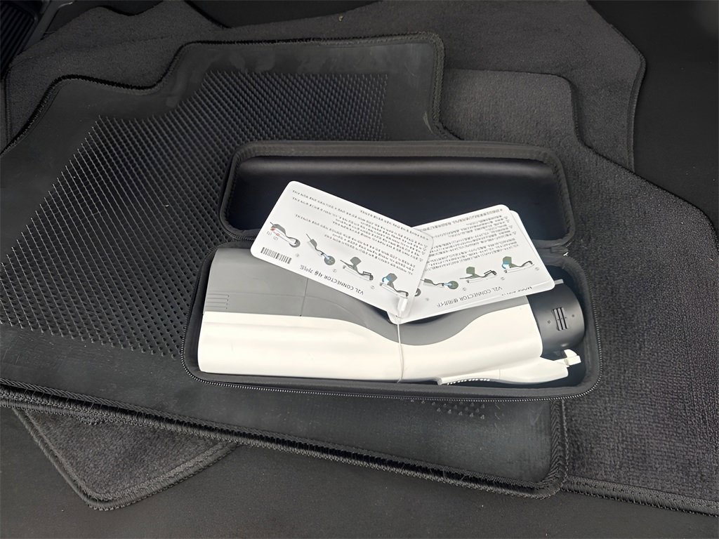 Used 2023 Kia Niro Wave w/ Wave Preserve Package image 29