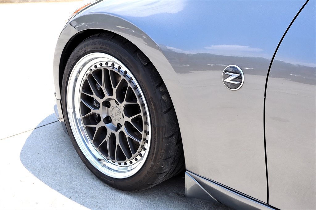 Used 2011 Nissan 370Z Coupe w/ Sport Pkg RWD image 15