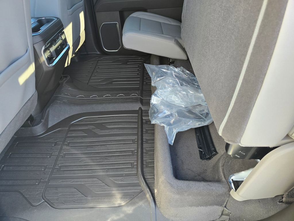 New 2026 GMC Sierra 1500 SLT w/ SLT Premium Plus Package image 13