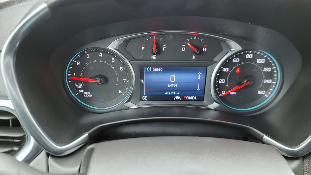 Used 2024 Chevrolet Equinox LT image 19