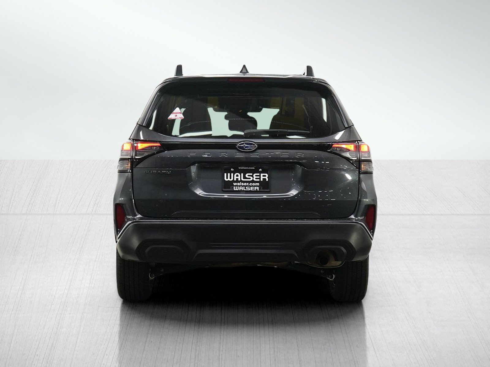 Used 2025 Subaru Forester Premium AWD/4WD image 4