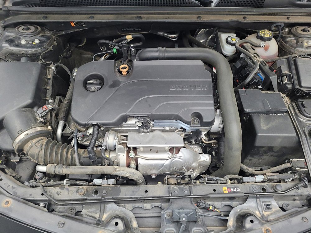 Used 2021 Chevrolet Malibu RS FWD image 30