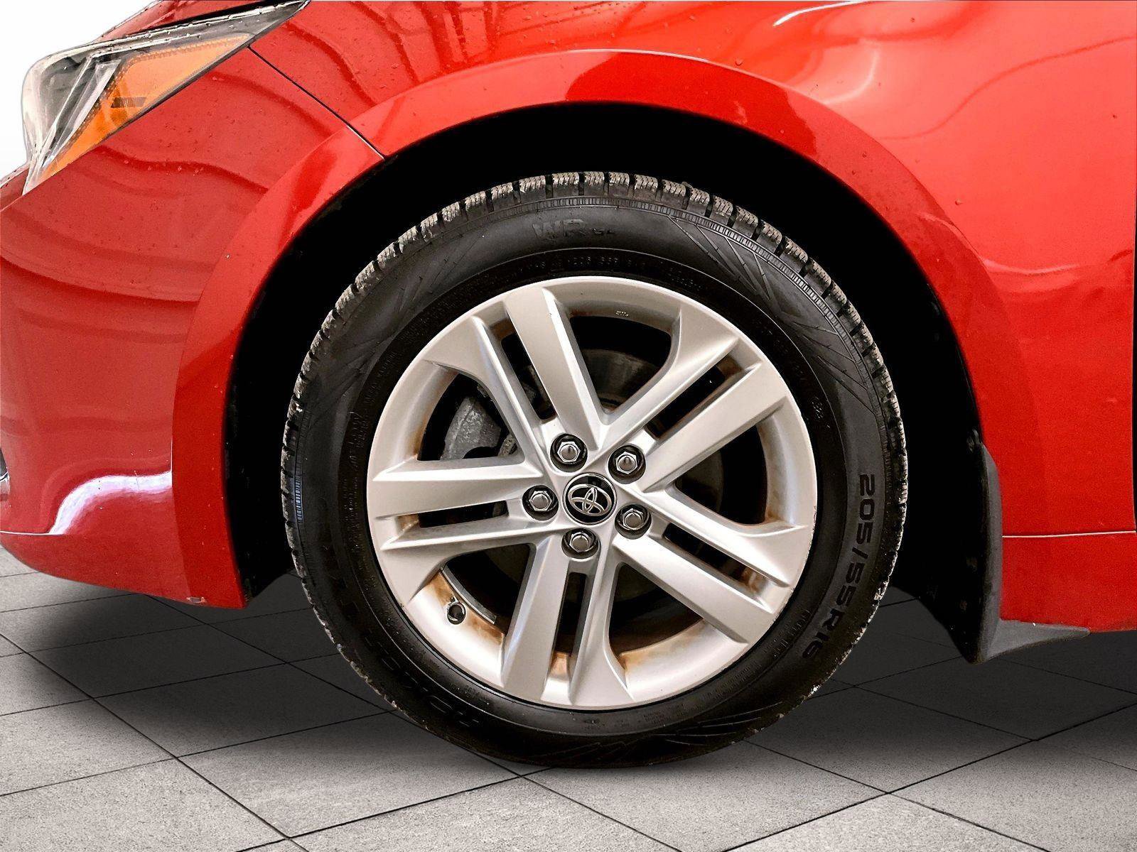 Used 2019 Toyota Corolla SE FWD image 8