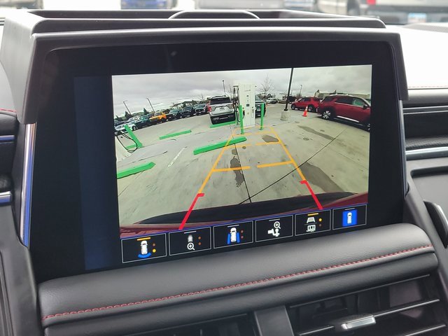 Used 2024 Chevrolet Suburban RST w/ Luxury Package image 22