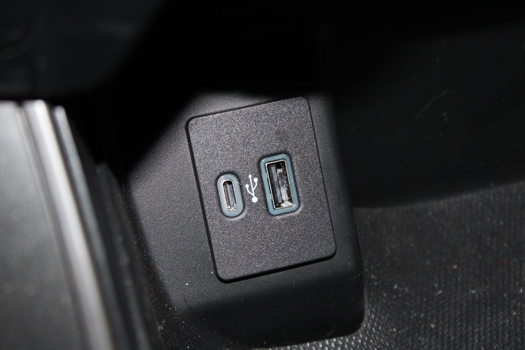 Used 2024 Ford F150 XLT w/ Equipment Group 302A MID image 32