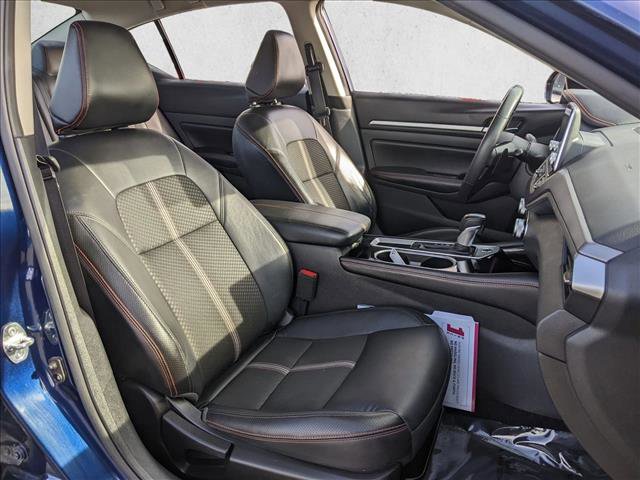 Used 2024 Nissan Altima 2.5 SR image 19