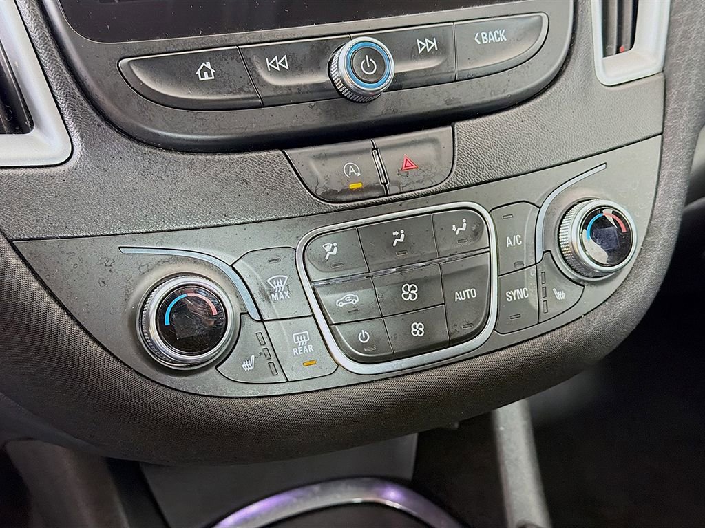 Used 2023 Chevrolet Malibu LT image 31