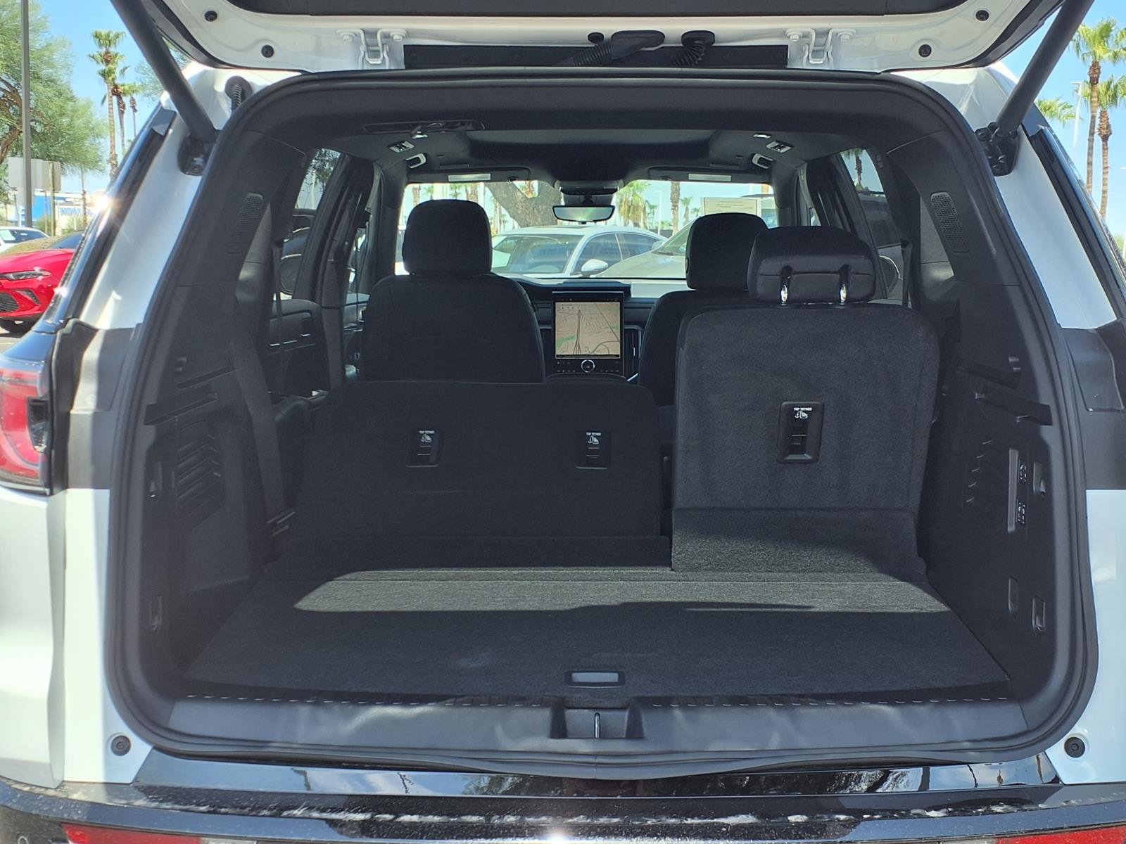 Used 2026 GMC Acadia Denali FWD image 7