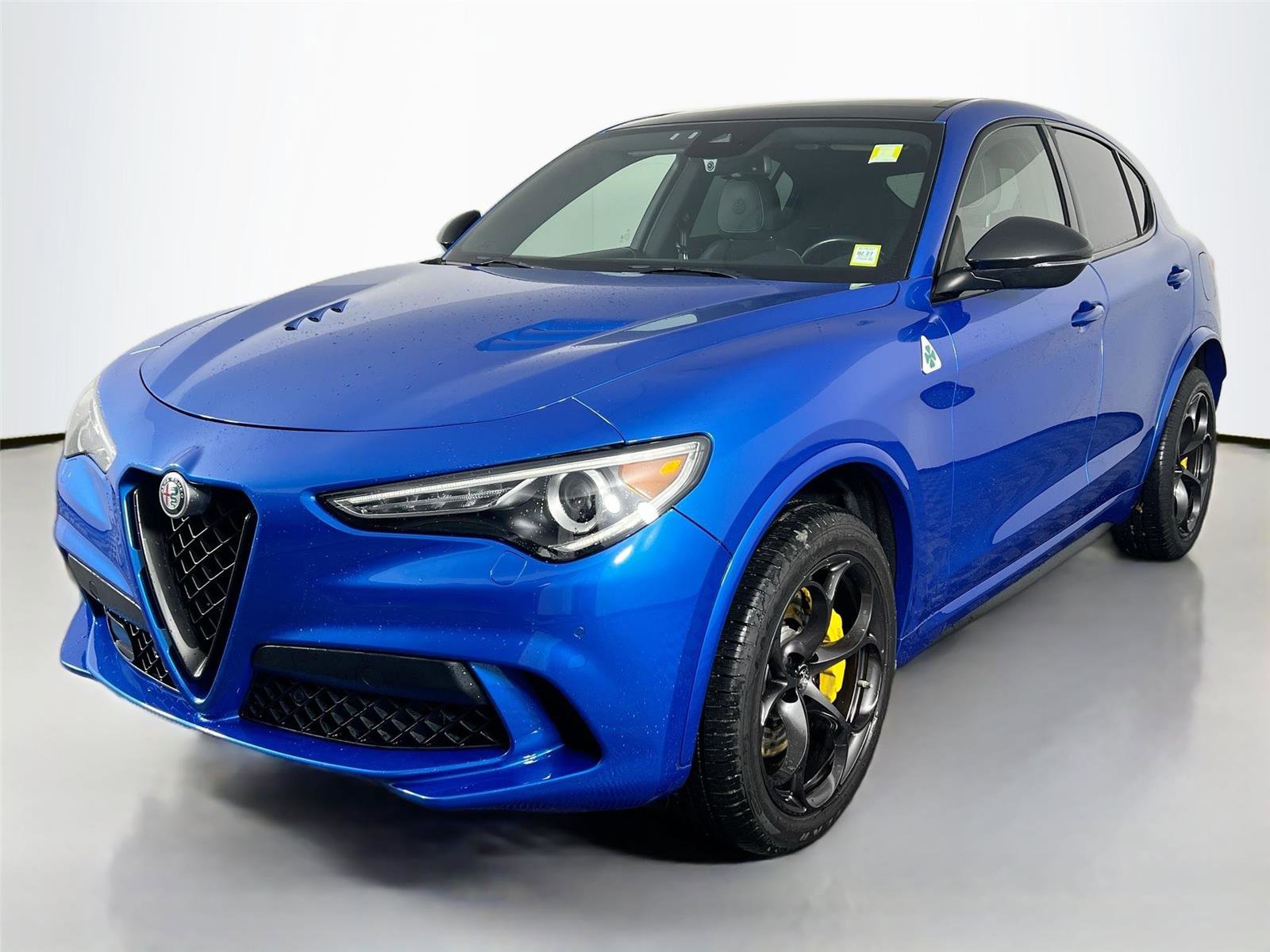 Used 2020 Alfa Romeo Stelvio Quadrifoglio w/ Nero Edizone Quadrifoglio AWD/4WD image 2