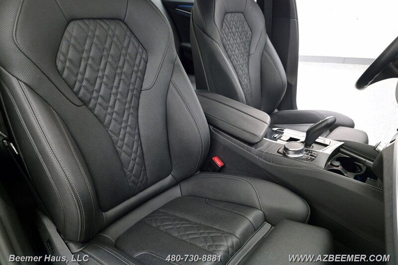 Used 2023 BMW 530e w/ M Sport Package RWD image 30