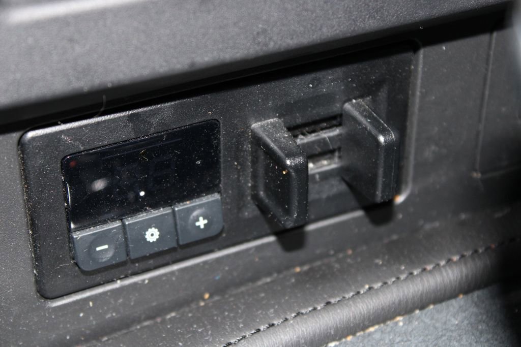 Used 2024 Nissan Armada SV w/ Cargo Package image 26