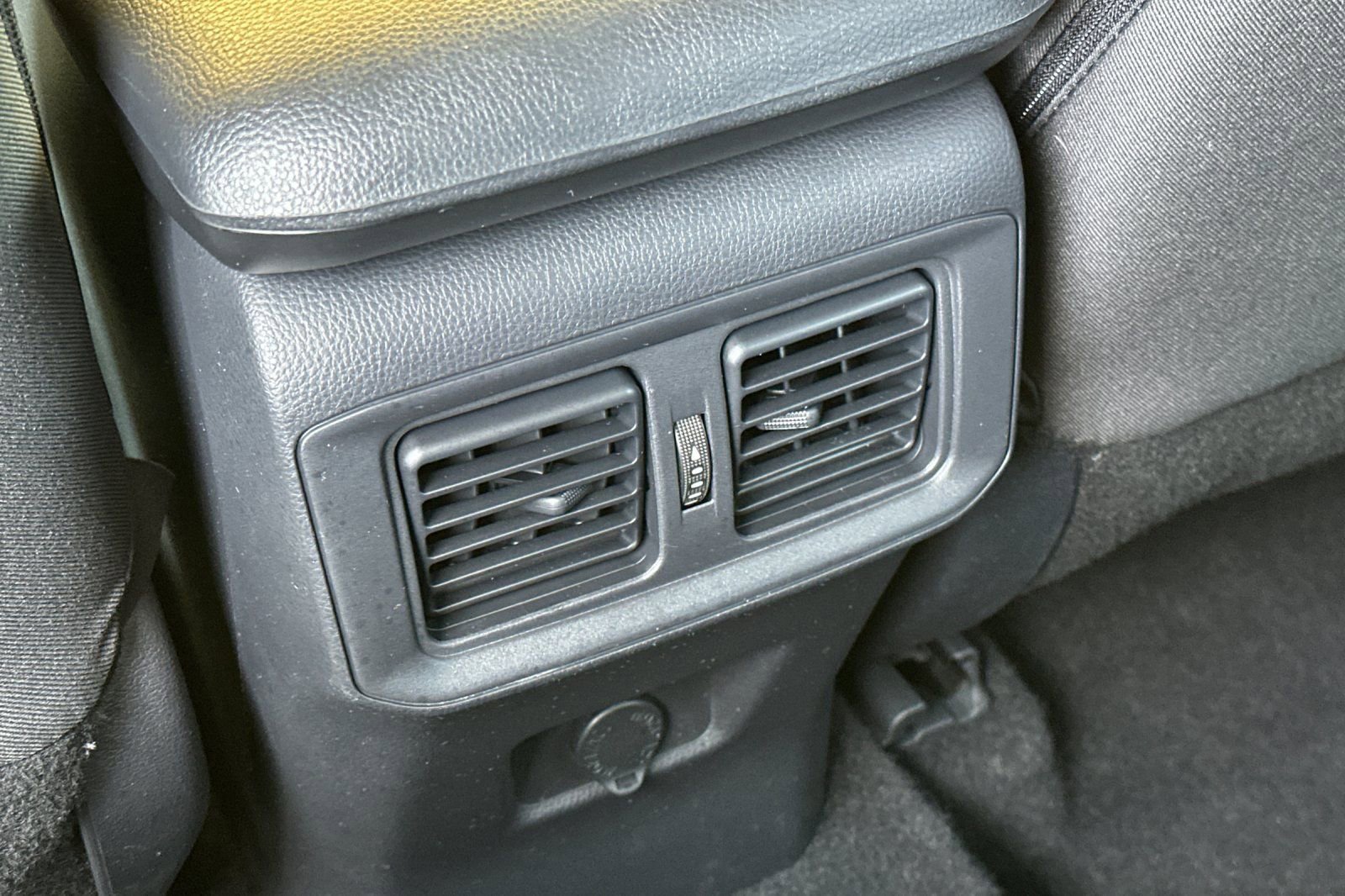 Used 2025 Toyota RAV4 LE image 15