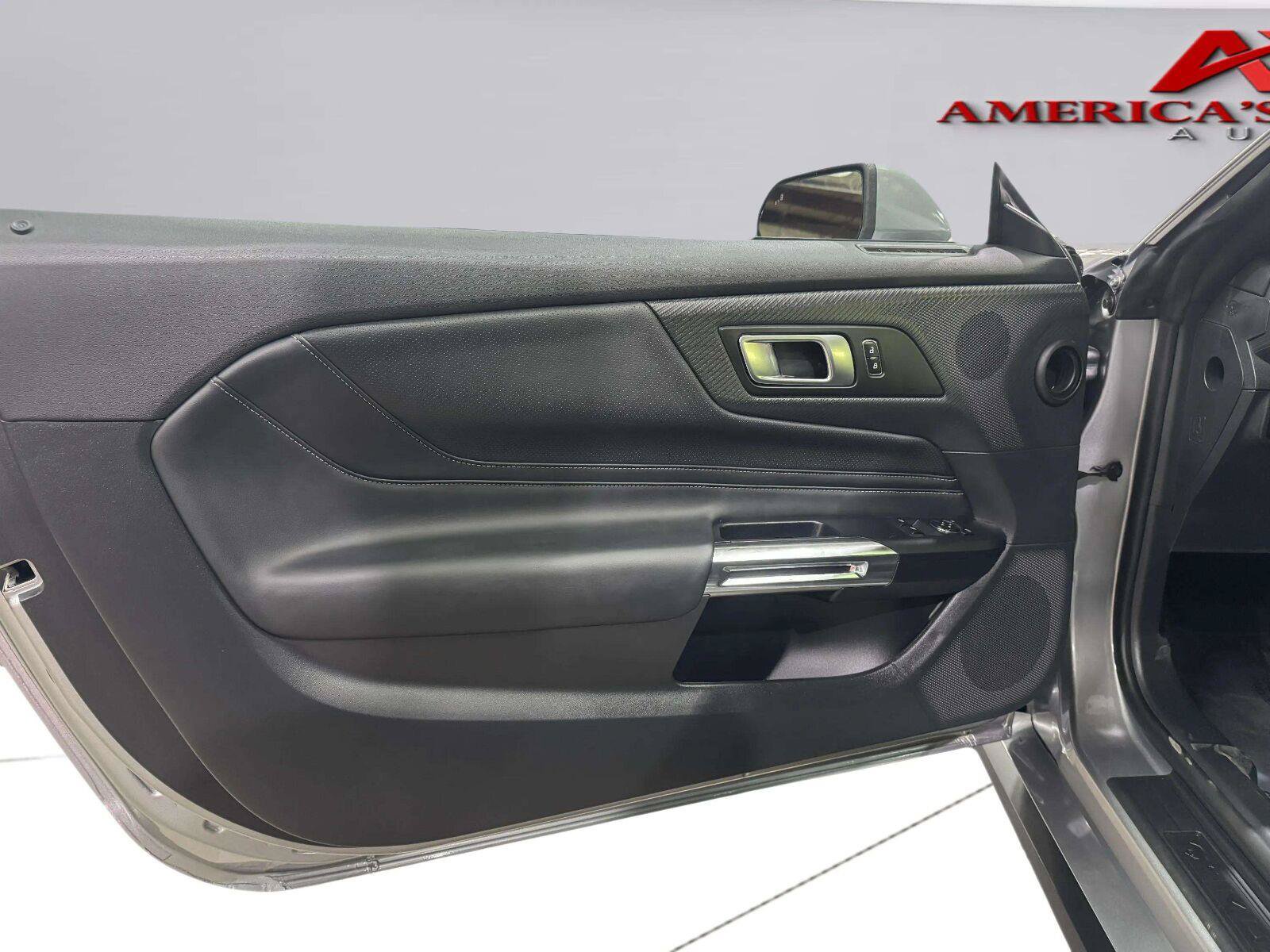 Used 2026 Ford Mustang Premium RWD image 16