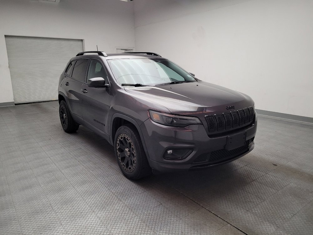 Used 2020 Jeep Cherokee Latitude Plus AWD/4WD image 13