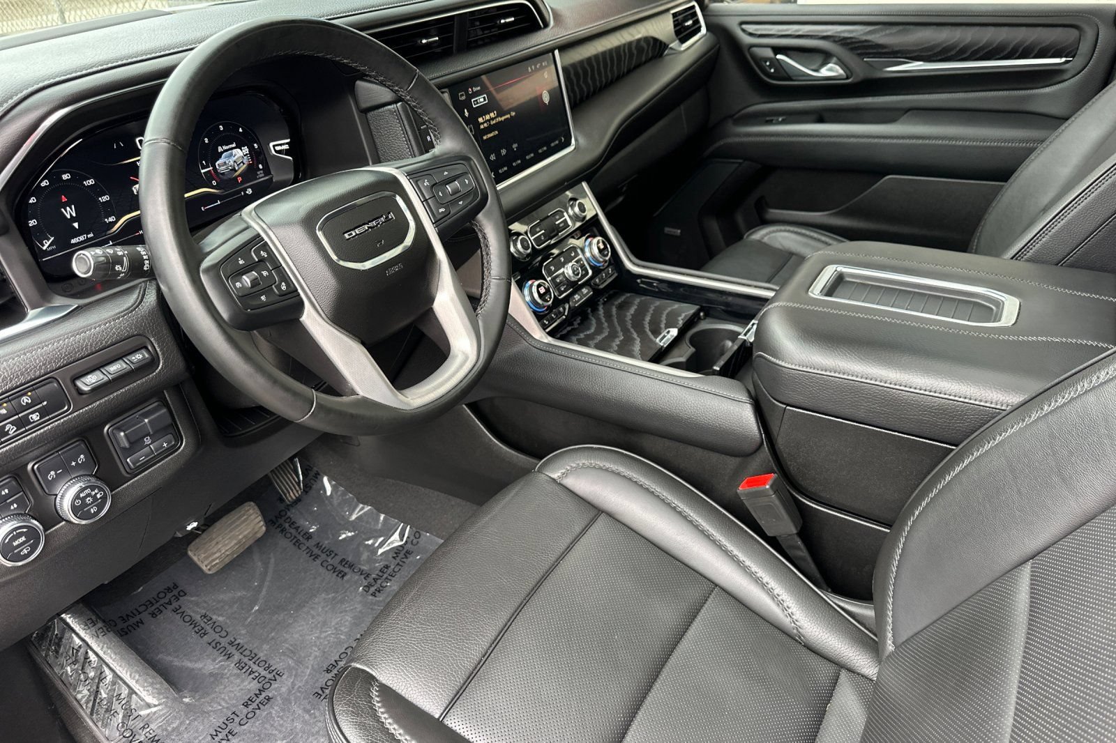 Certified 2023 GMC Yukon XL Denali w/ Max Trailering Package AWD/4WD image 10