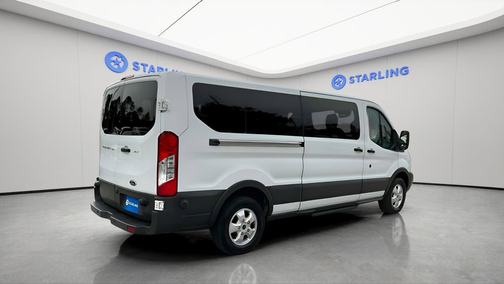 Used 2018 Ford Transit 350 XLT image 10