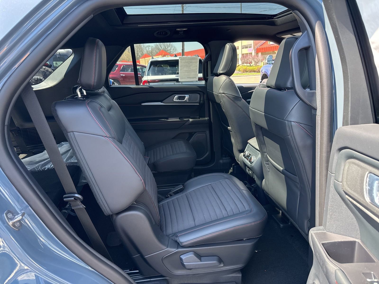 New 2026 Ford Explorer ST-Line image 11