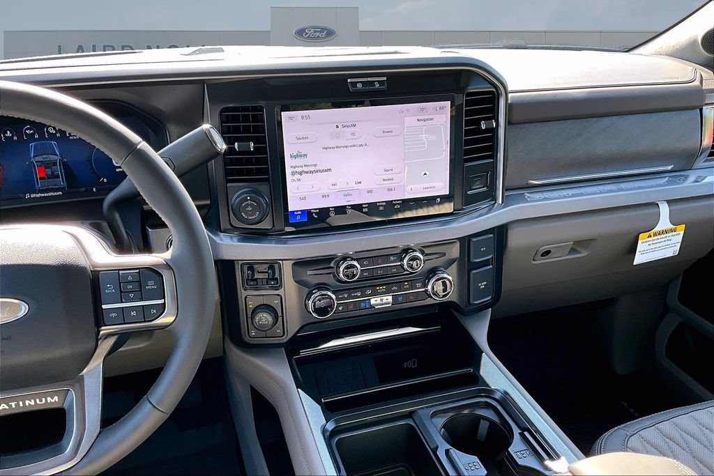New 2026 Ford F250 Platinum w/ Platinum Plus Package AWD/4WD image 7