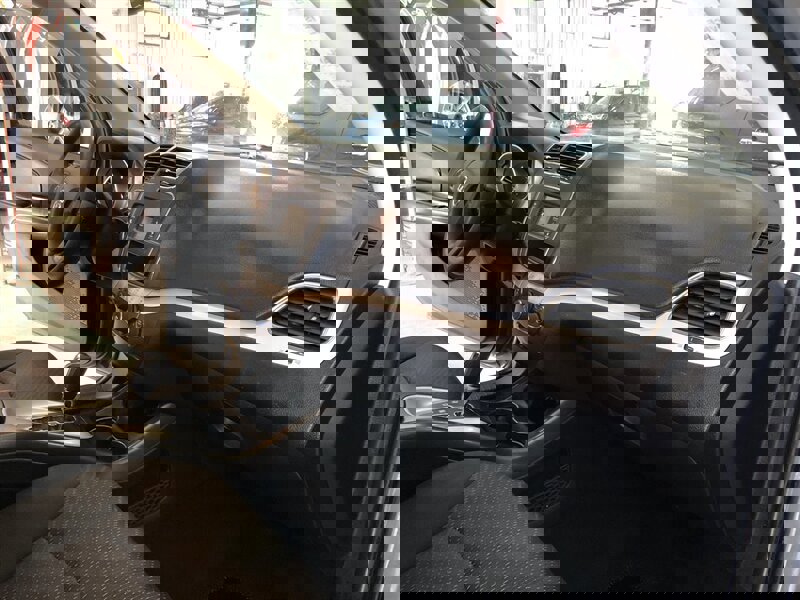 Used 2020 Dodge Journey SE w/ Blacktop Package image 17