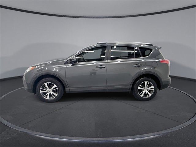 Used 2018 Toyota RAV4 XLE image 5