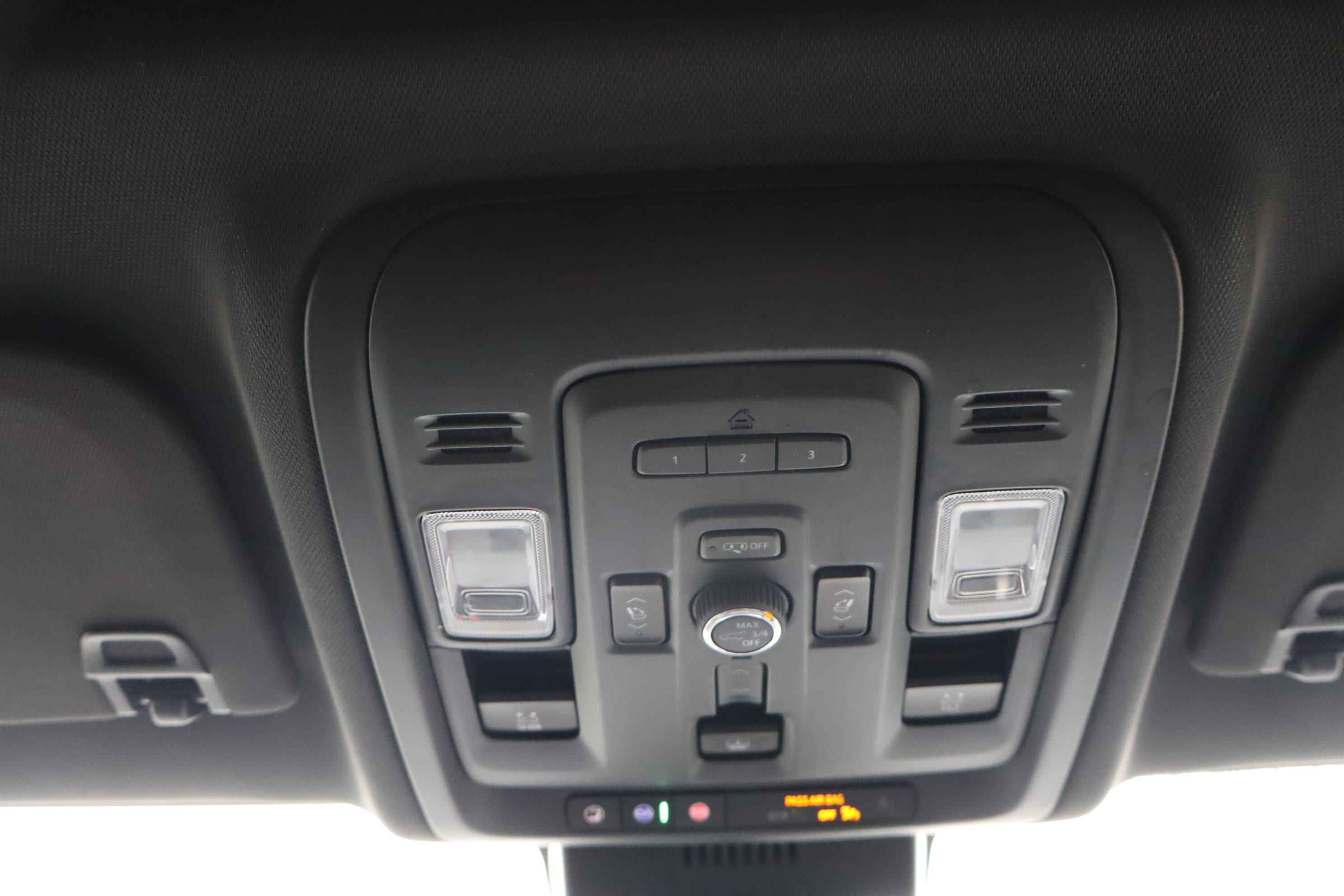 Certified 2024 Chevrolet Suburban High Country image 31