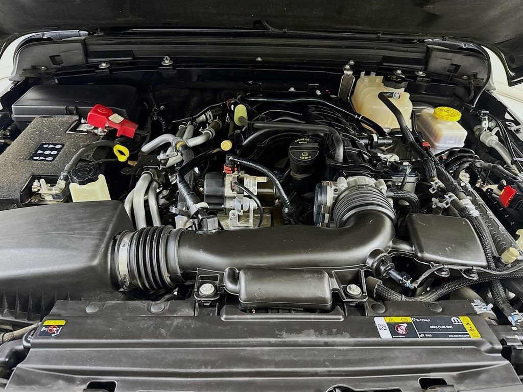 Used 2022 Jeep Wrangler Unlimited Rubicon w/ Cold Weather Group image 27